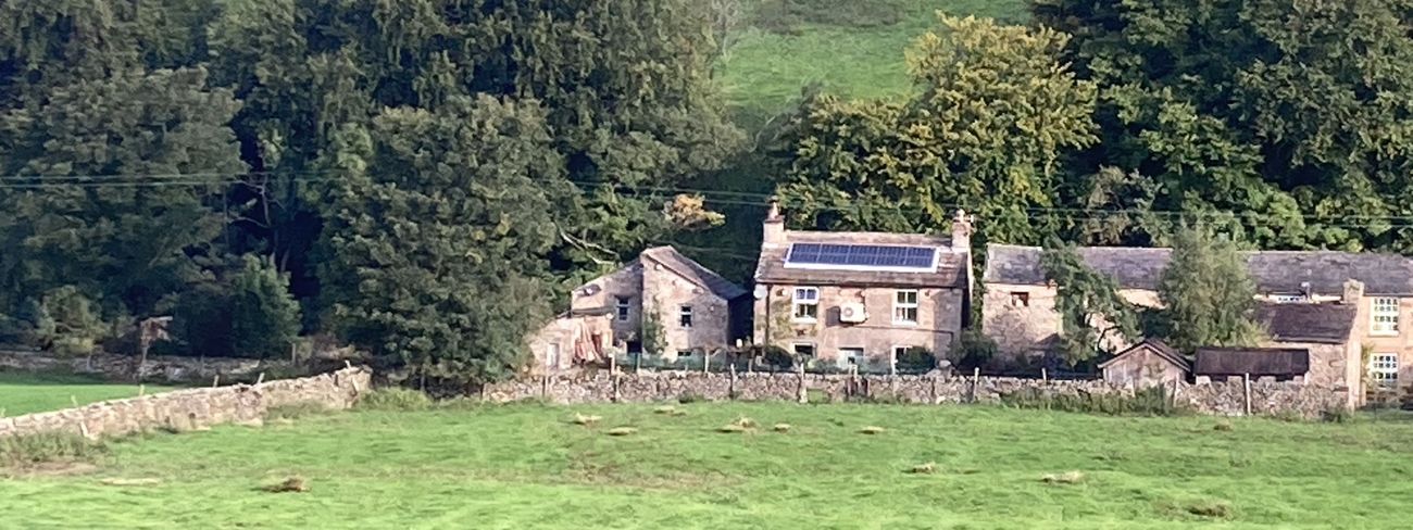Stone cottages in Garsdale